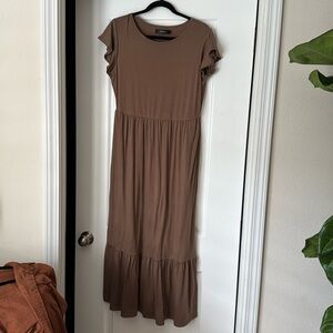 Long brown short sleeve dress